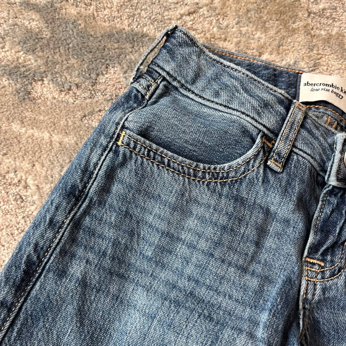 Abercrombie Kids Low Rise Baggy Jeans Embroidered Teddy Bear 5/6 Long