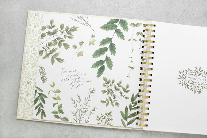 As You Grow: A Modern Memory Book for Baby (Baby Shower)