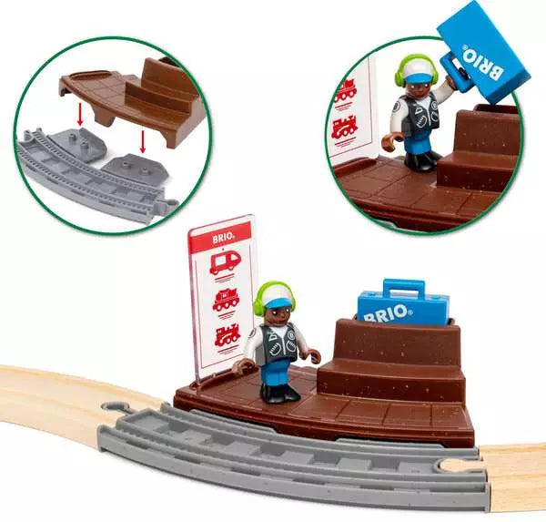 BRIO World Pull Back Train Set