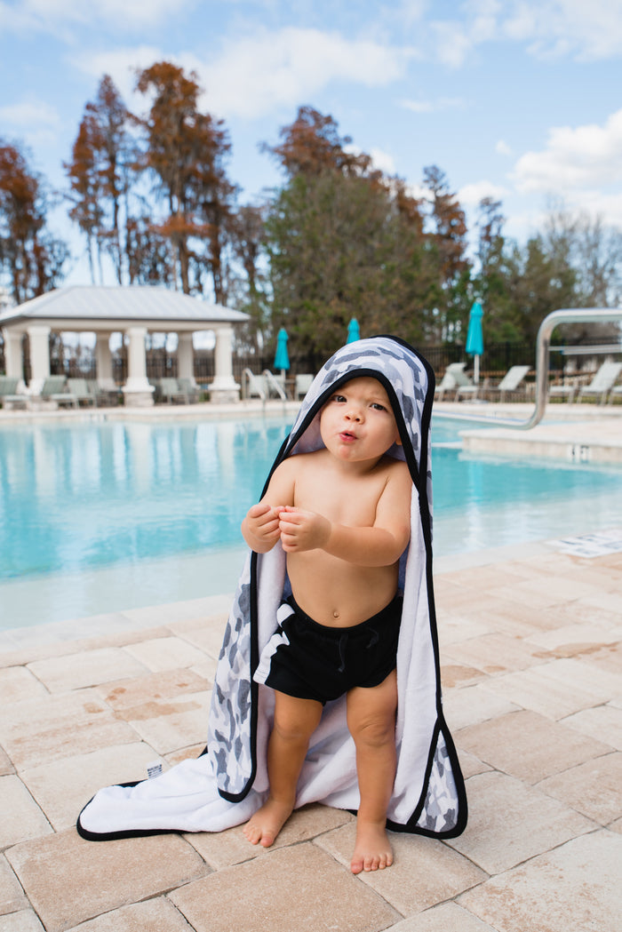 Copper Pearl Premium Knit Hooded Towel | Gunnar