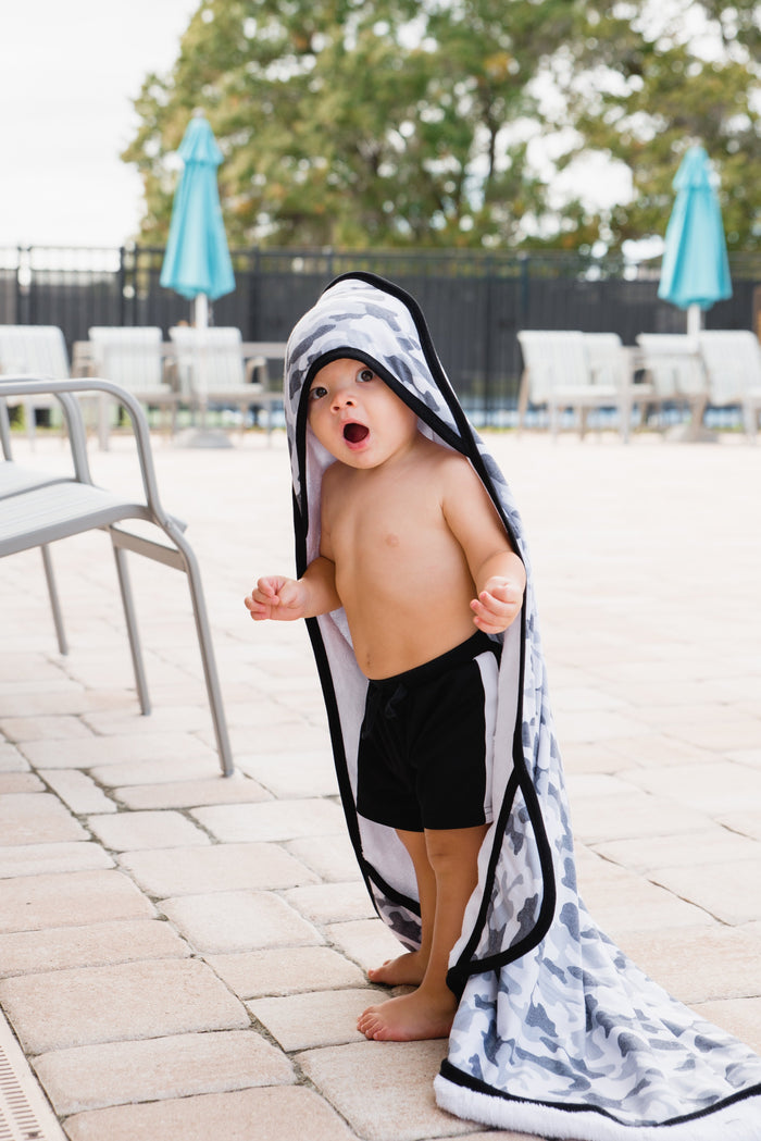 Copper Pearl Premium Knit Hooded Towel | Gunnar