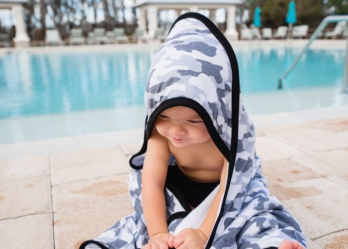 Copper Pearl Premium Knit Hooded Towel | Gunnar