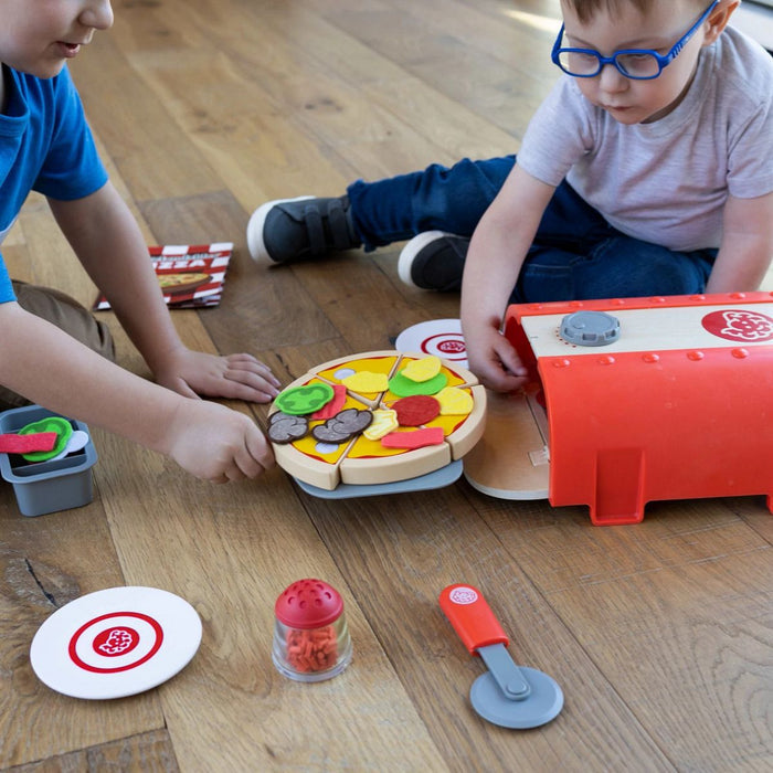 Fat Brain Toys - Pretendables Backyard Pizza Oven Set