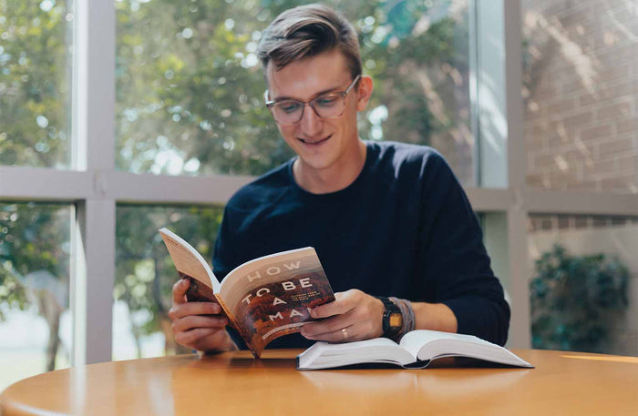 How to Be a Man: Learning From The Real Men Of The Bible [Adult Edition]