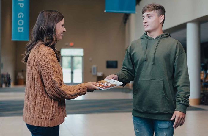 How to Be a Man: Learning From The Real Men Of The Bible [Student Edition]