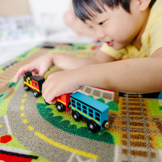 Melissa & Doug- Round the Rails Train Rug