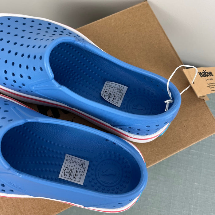 Native Miles Kids Slip On Shoes Resting Blue 2 NWT