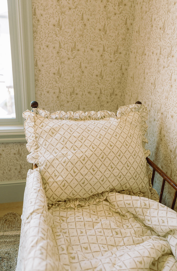 Oilo Butter Yellow Duck Premium Muslin Crib Quilt & Sham Set