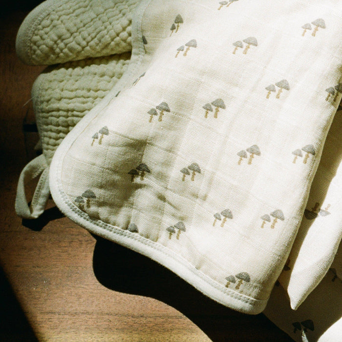 Oilo Squirrel & Mushroom Premium Muslin Burp Cloth 2-Pack