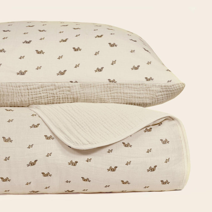 Oilo Squirrel Premium Muslin Crib Quilt & Sham Set