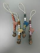 Three Hearts & Co. Texas Paci/Toy Clip