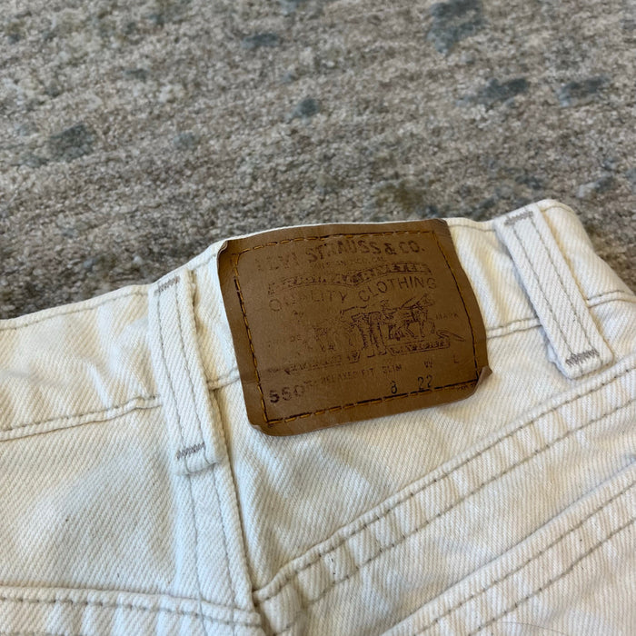 Vintage Levi's Ecru 550 Relaxed Fit Slim Orange Tab Jean Shorts 8