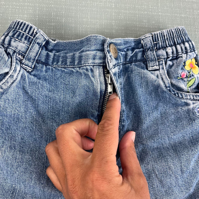 Vintage Y2K Embroidered Flower Denim Shorts XL 18-24 Months