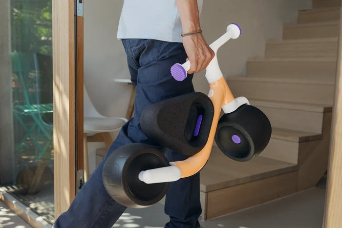 woom WOW Self-Balancing Bike